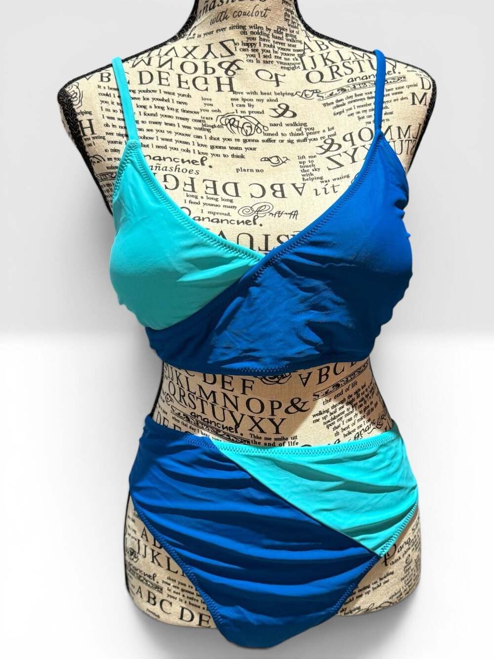 NWT Cupshe Colorblock Bikini Set – Size XXL